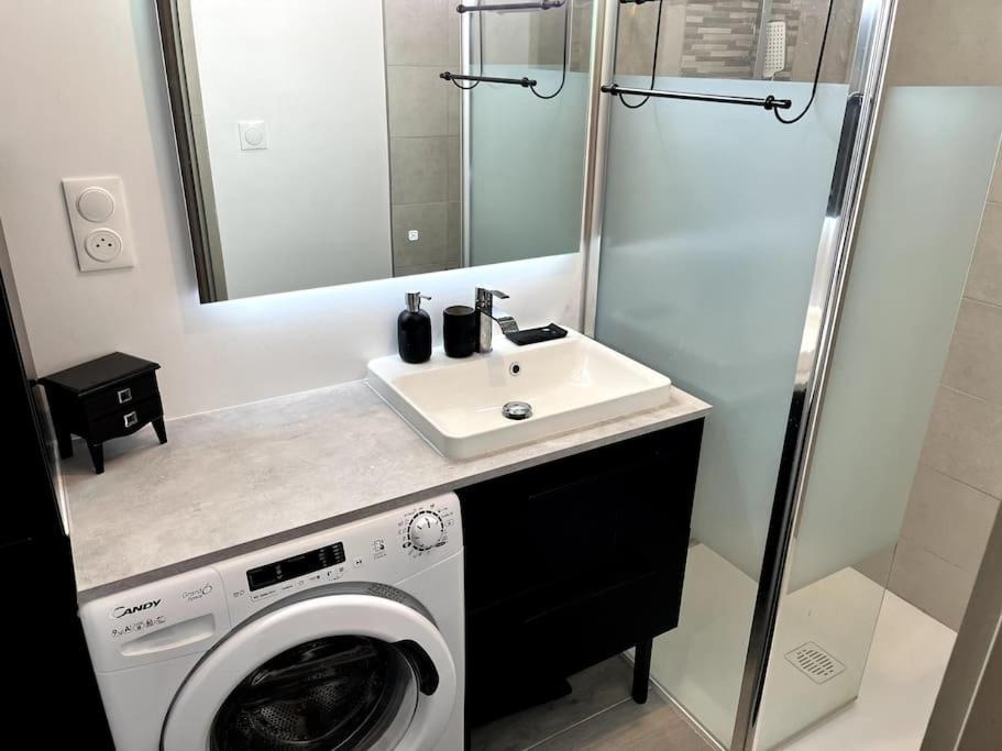 Suite Sanctuaire A Lourdes Luaran gambar