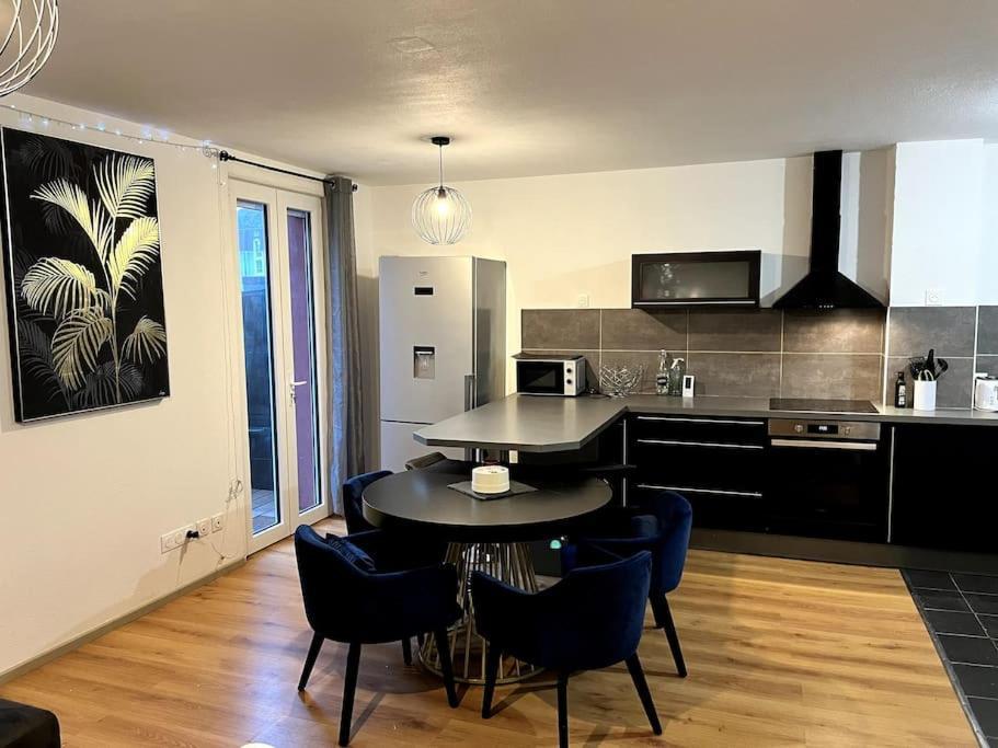 Suite Sanctuaire A Lourdes Luaran gambar
